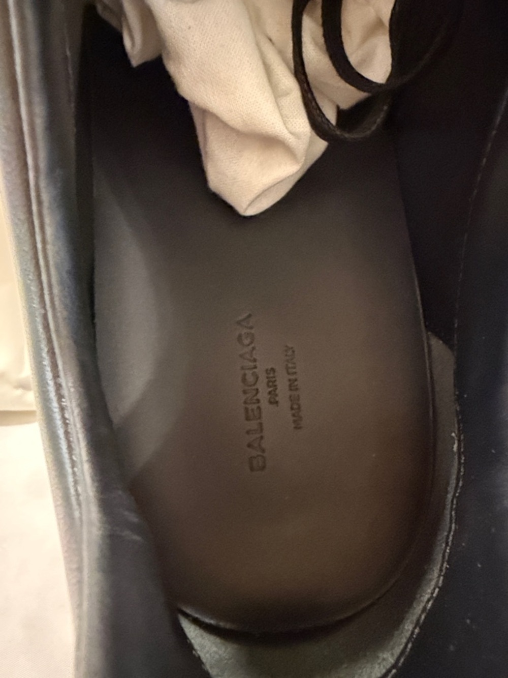 Balenciaga Men’s Black Leather Low-Top Sneakers - Picture 10 of 11